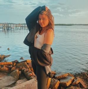 Meet your Posher, Noelle